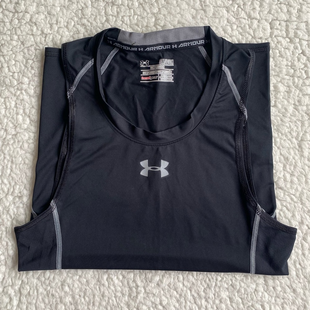 Under Armour lightweight compression workout tank
